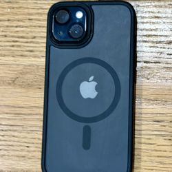 iPhone 13 w/ Case, Screen Protector -Unlocked - Great Condition