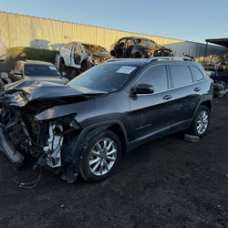 2015 jeep cherokee parts only