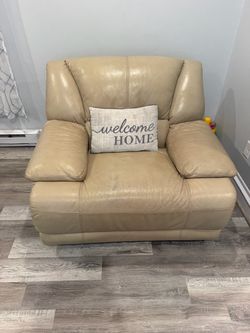 Reclining sofas