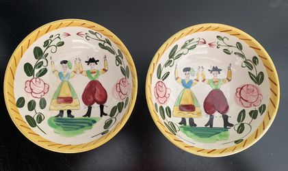 2 Pair Vintage Pennsylvania Dutch Folk-art Hand painted Bowls