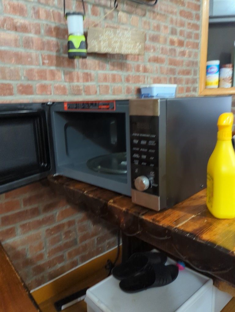 Galanz ExpressWave Microwave