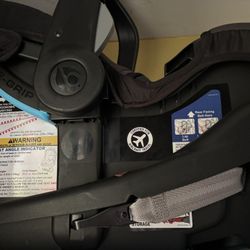 New Newborn Car Seat 
