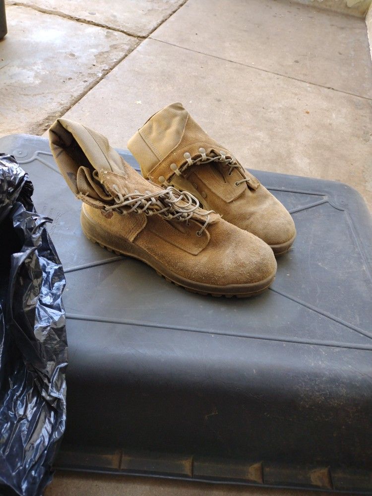 Military Boots Size 9.5wide
