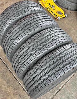 225/65/17 Goodyear