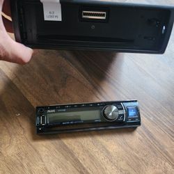  Estreo For Car  Alpine 