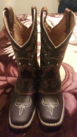 Cowboy boots new