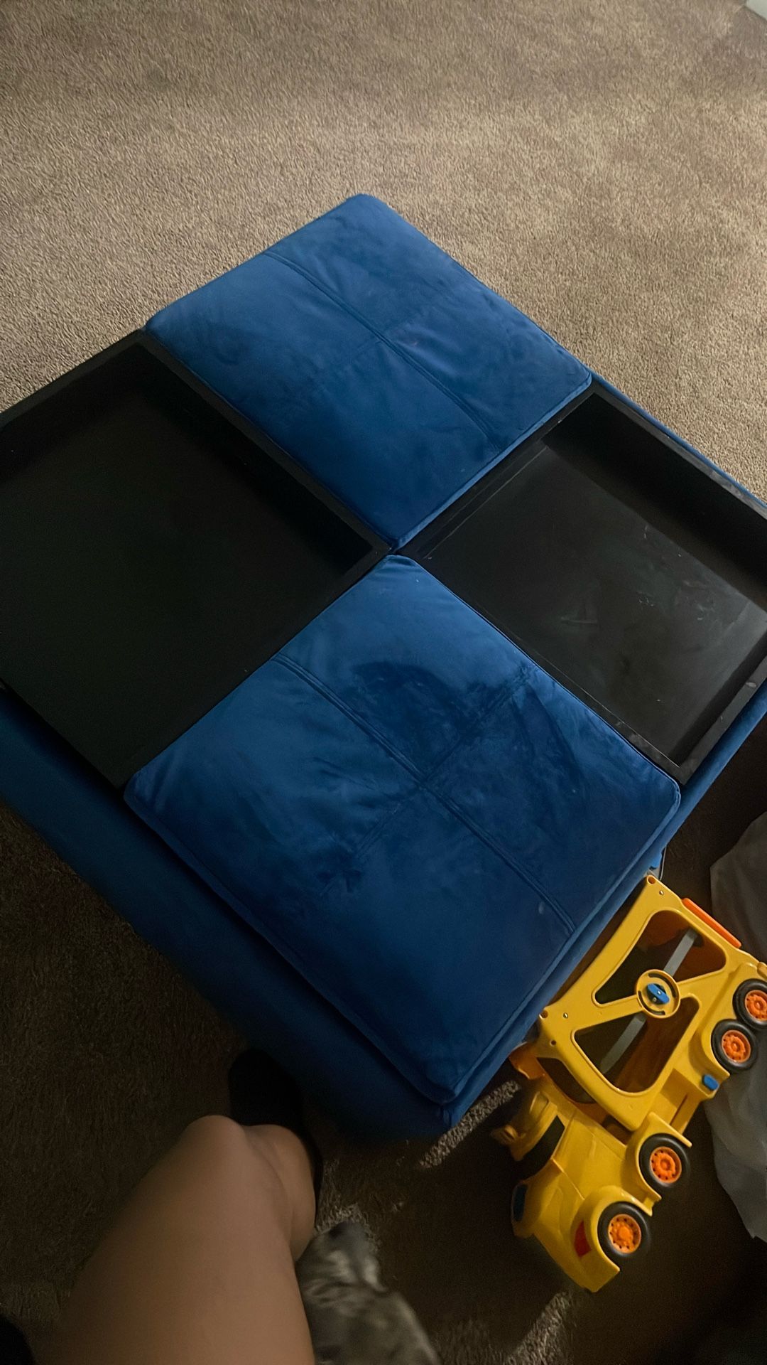 Ottoman Blue