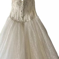 Size 8 Christian Michele Wedding Dress 