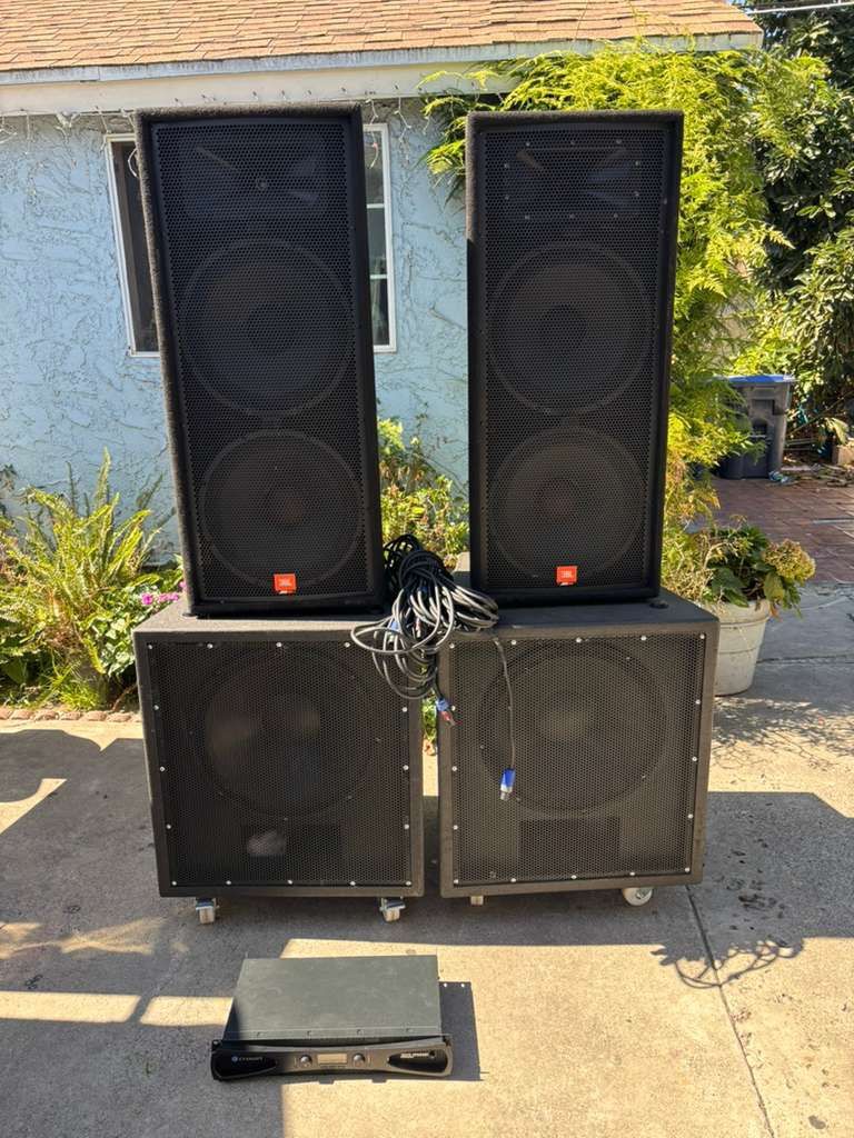 Subwoofer Ev Speakers JBL