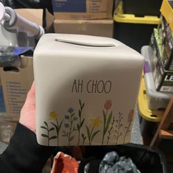 Rae Dunn Tissue Box