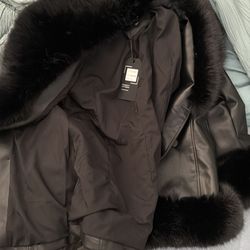 Tenshoppe vegan leather jacket withe tie belt and fur