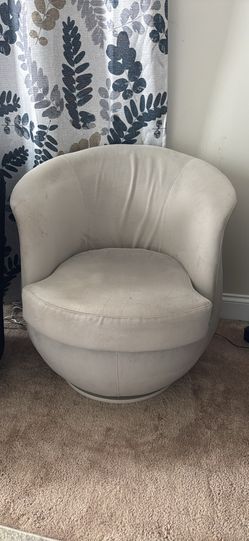 Gray swivel chair kids/ teens