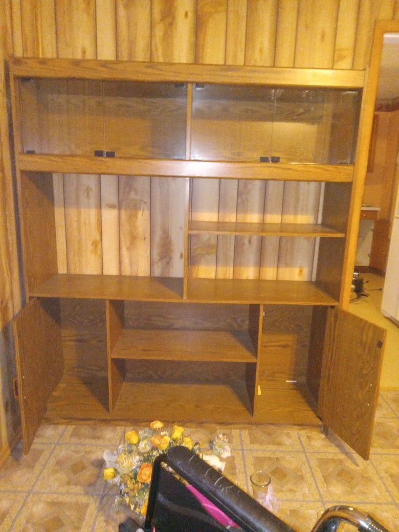 Entertainment stand