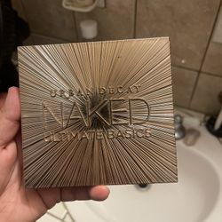 Urban Decay Naked Ultimate Basics 