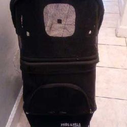 Paws And Pals Foldable Tri Stroller 