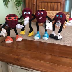 Lot Of 4  1988 Applause California Raisins Posable 5“ Figures.