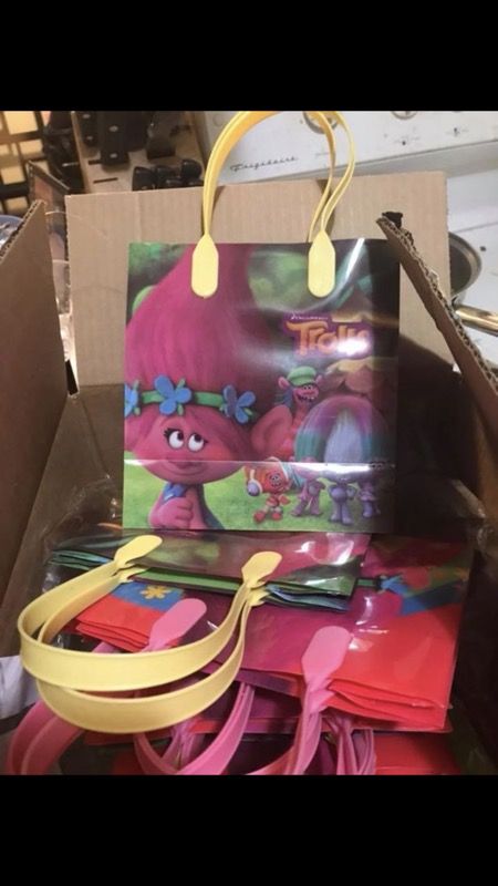 Troll party bags