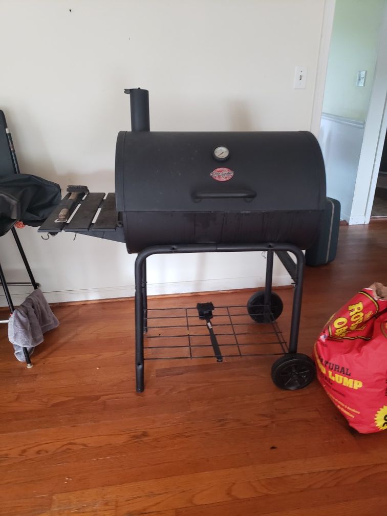 Charcoal grill + cover