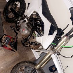 140cc Dirtbike