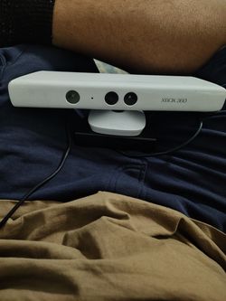 Xbox 360 Kinect Sensor