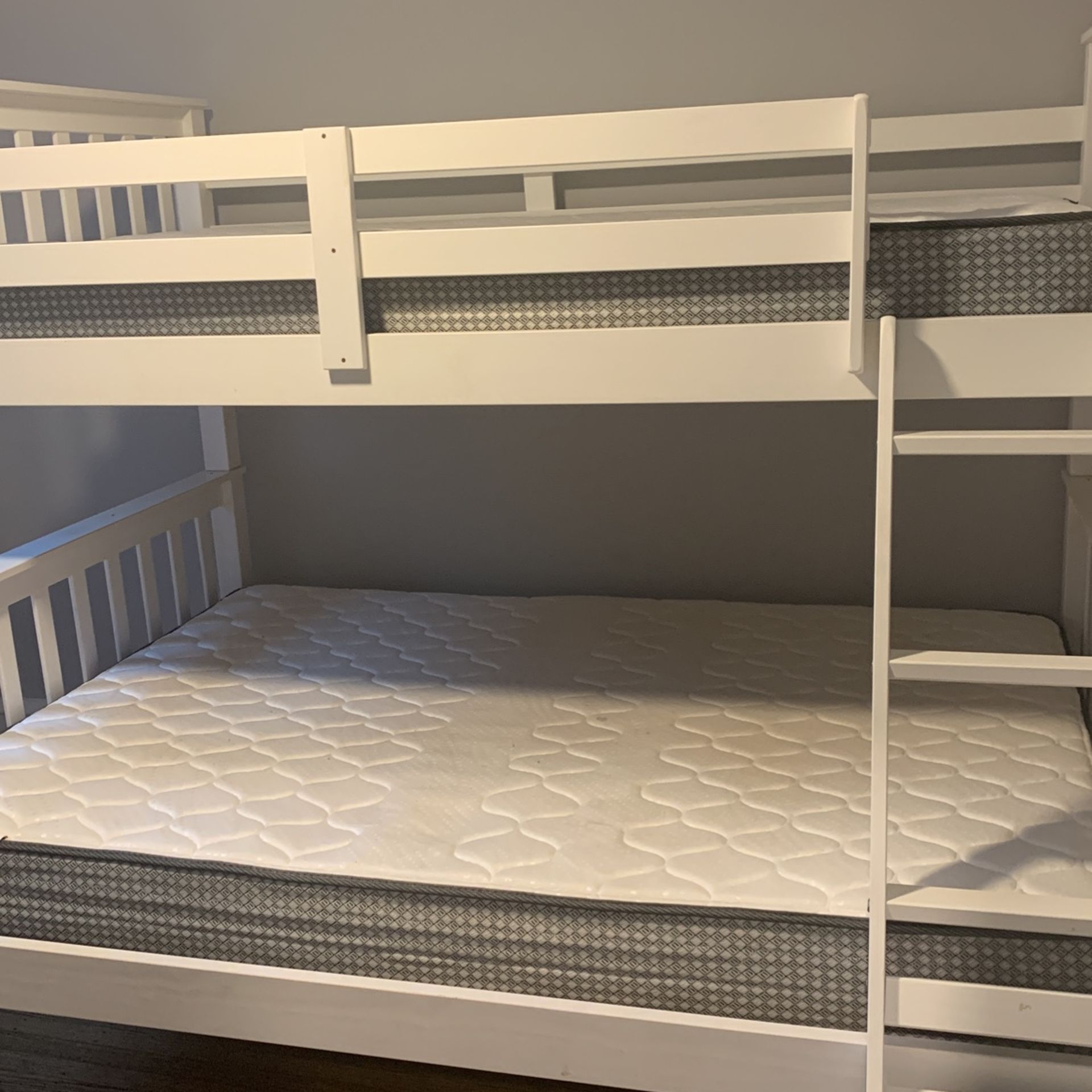 Bunk bed