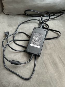 Used Dell Laptop 180.0W AC Adapter Charger | HA180PM180 | 19.5V - 180W - 9.23A