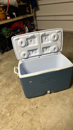 Large Cooler