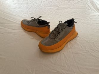 $100 ⬇️ - CANADA GOOSE Men’s Glacier Trail Sneakers (Sundial Orange & Grey)