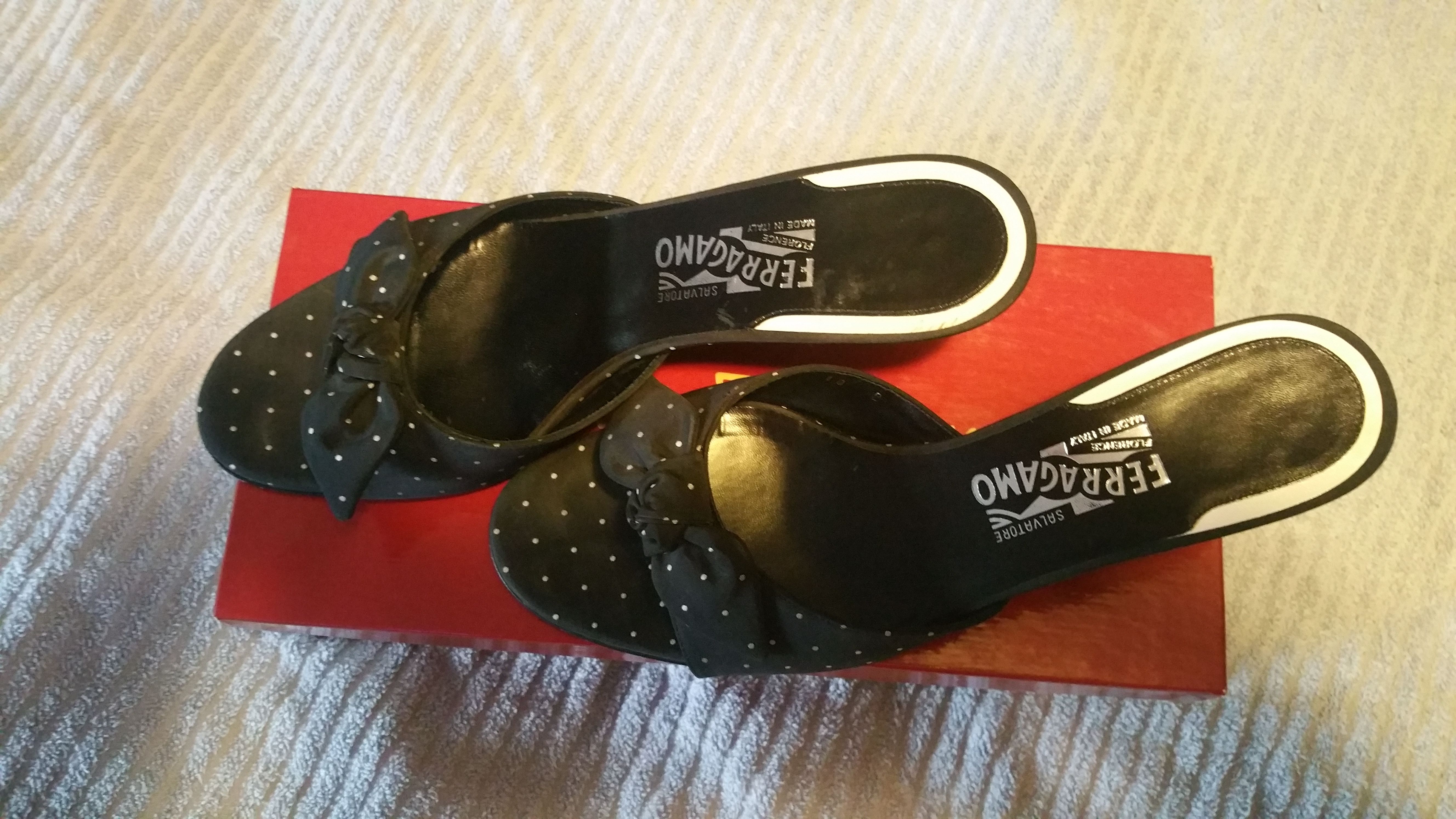 SALVATORE FERRAGAMO ITALIAN SATIN SHOES