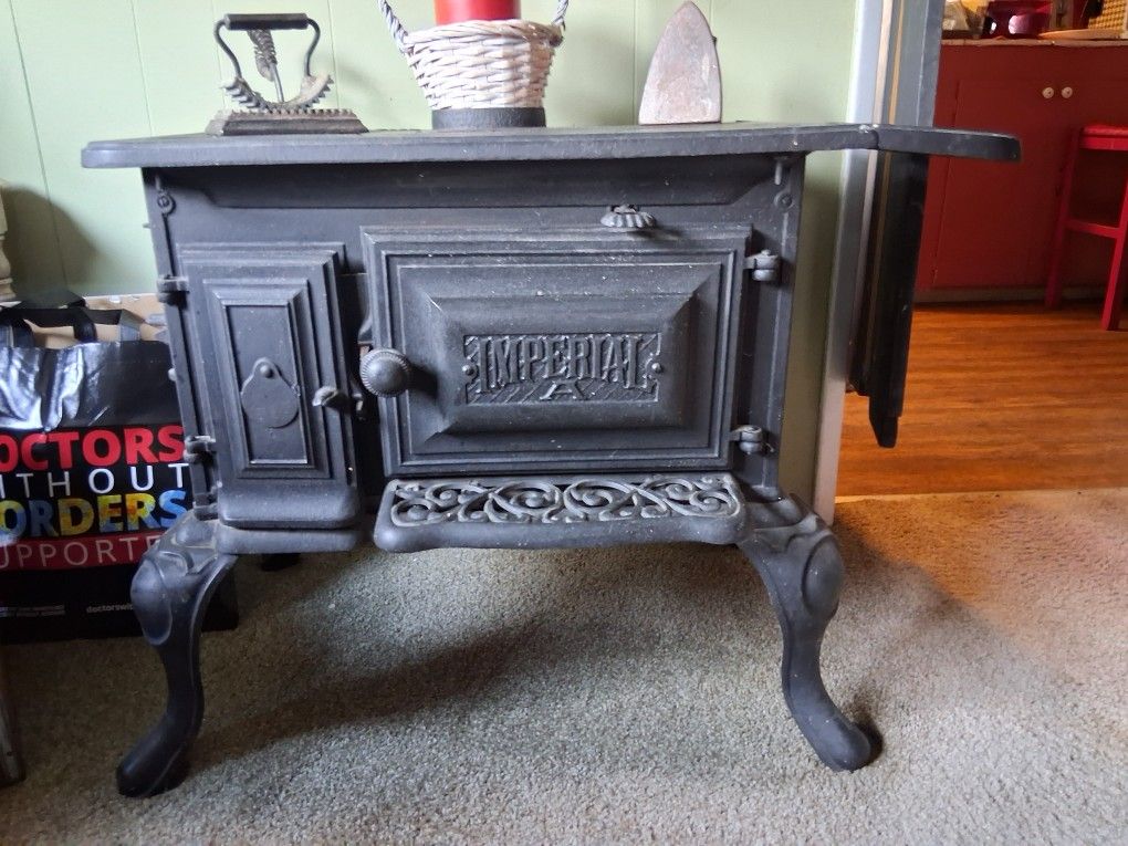 Imperial Antiqie Mini Stove