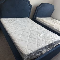 2 Full Size Kids Beds 