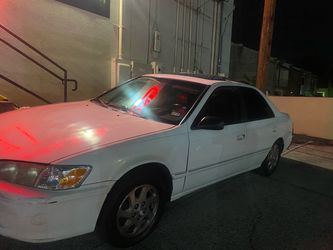 2000 Toyota Camry