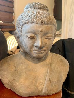 Buddha sculpture