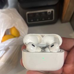 AirPods Pro 2