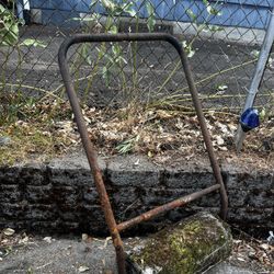 Vintage Concrete Lawn Roller – Heavy Duty Garden Tool / Rustic Yard Décor  Looking for a unique piece of old-school lawn and garden equipment? This is