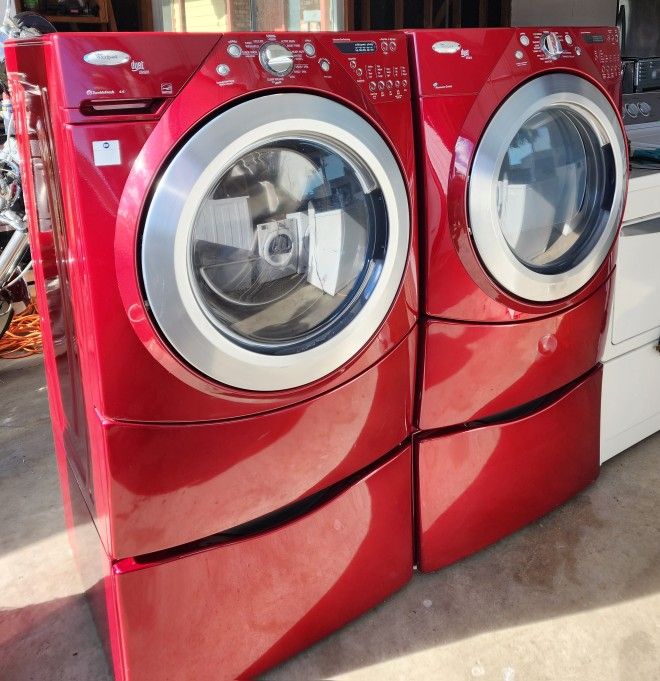 Very Nice Front Load Washer And Electric Dryer Matching Set 