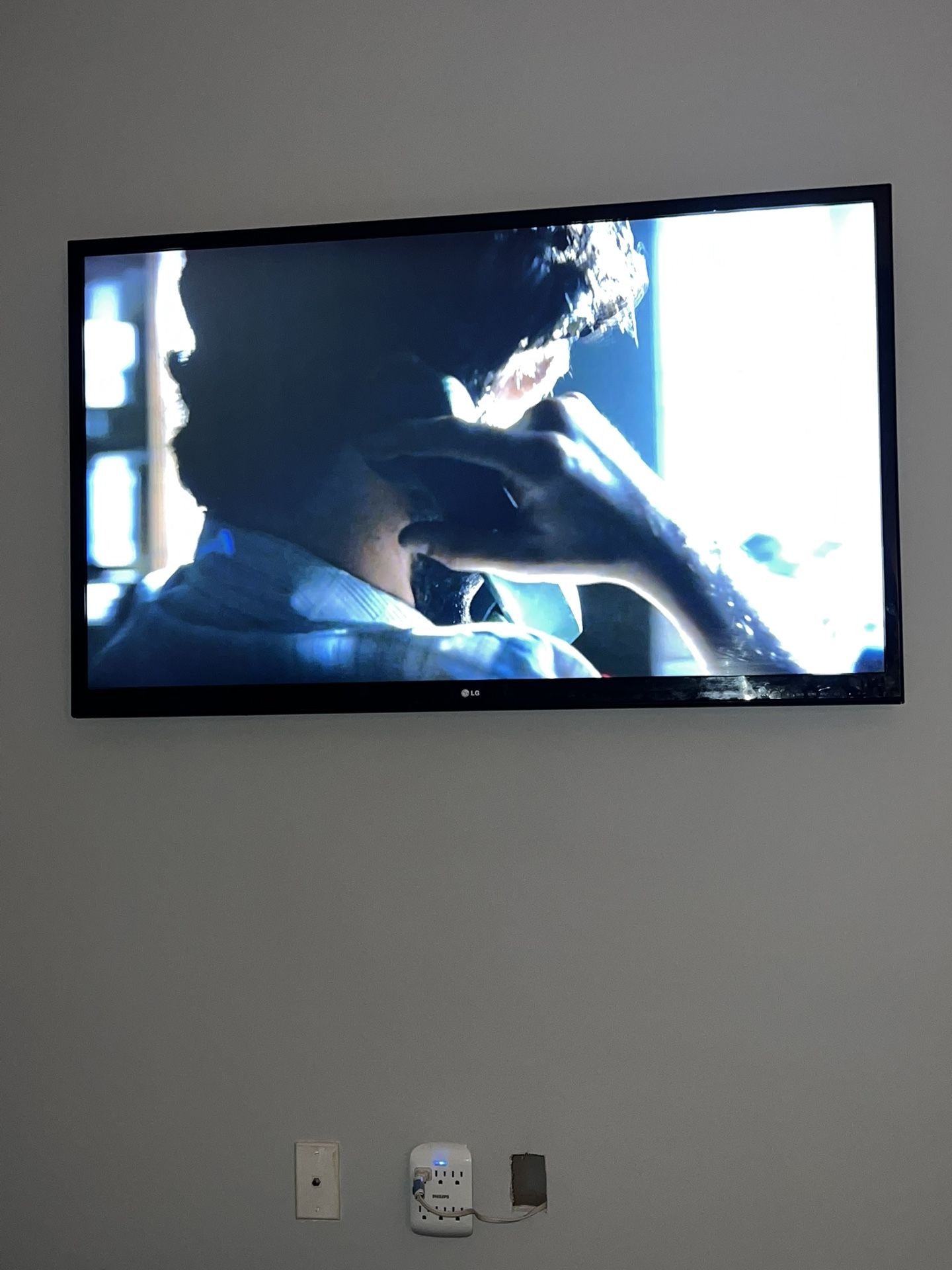 55” LG HD TV