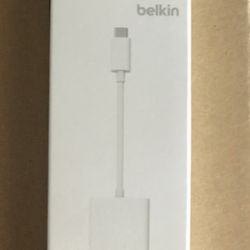 USB-C to VGA Adapter