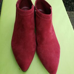 VINCE CAMUTO SUEADE BURGUNDY LEATHER ANKLE BOOTS SIZE  12M/ 42