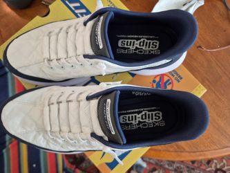 Skechers slip ins size 9 womens
