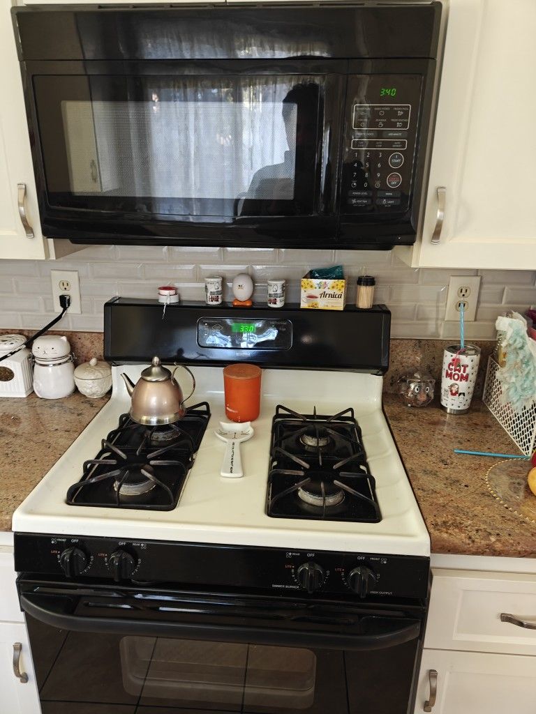 Refrigerator ,Microwave, Dish washer, Stove