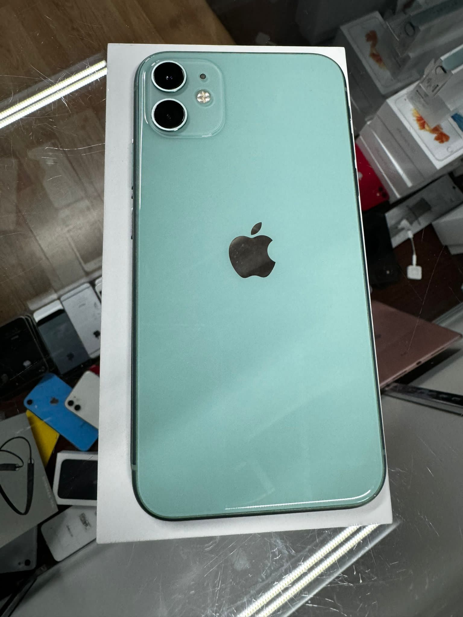 iPhone 11 Green 