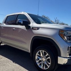 2019 GMC-SIERRA 