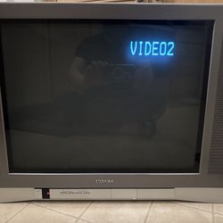 Toshiba 24AF45 24” CRT Color TV – Retro With Remote