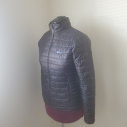 Patagonia. Women Jacket Size S.  Excellent Condition 