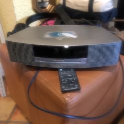 Bose Radio /CD With Touch On/Off Power