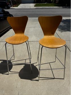 Used bar stools