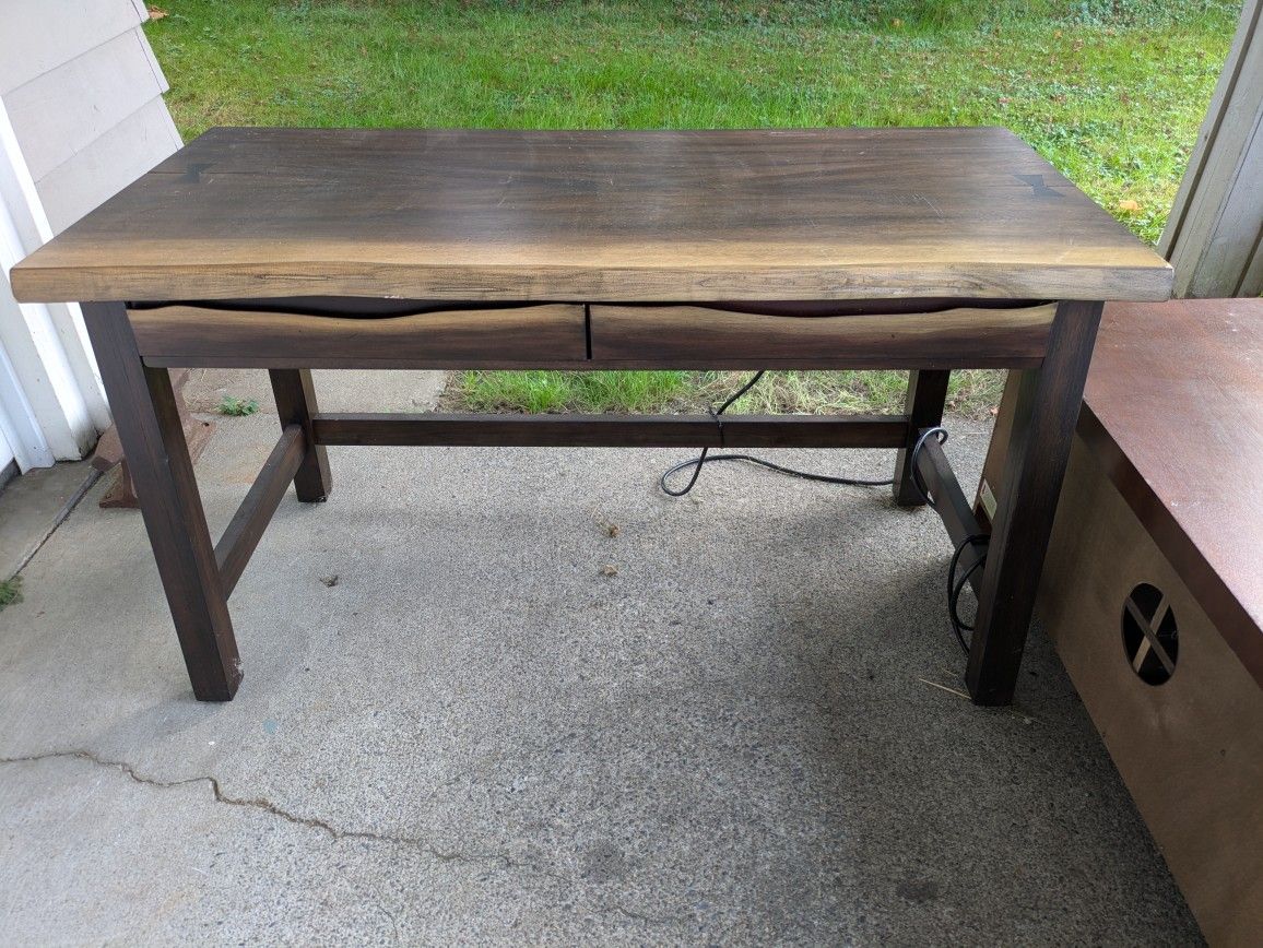 Desk/ Table With Outlet