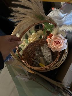 2 Flower girl rustic basket