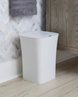 allen + roth 10L White Trash Can motion sensing
